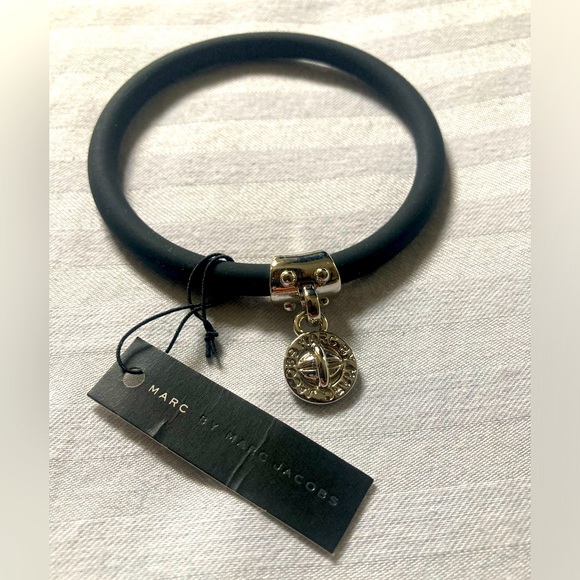 Marc by Marc Jacobs Black Charm Bracelet - Picture 1 of 11